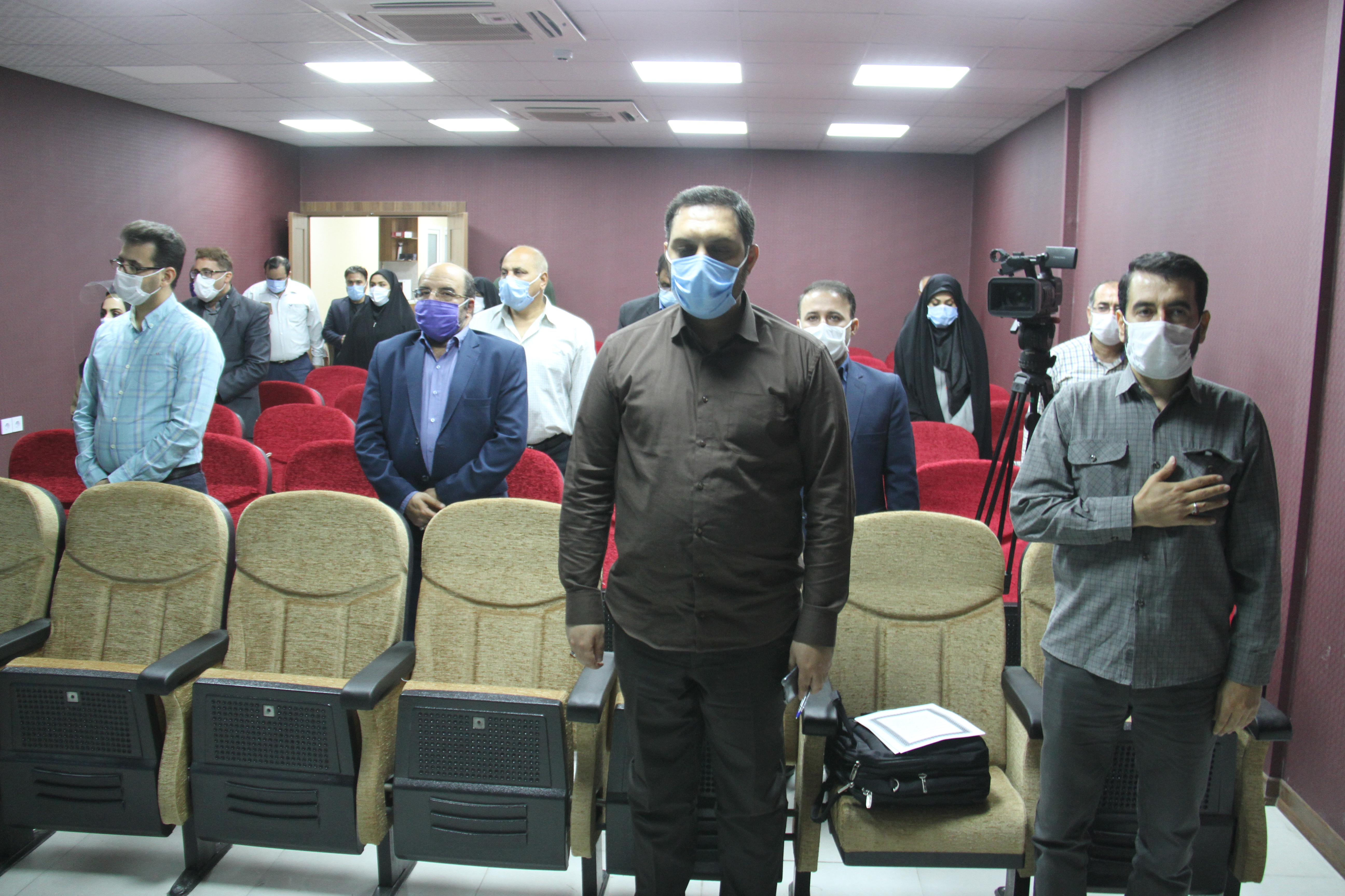 مبنای کار حوزه هنری تقویت هویت محلی و بومی استان‌ها است